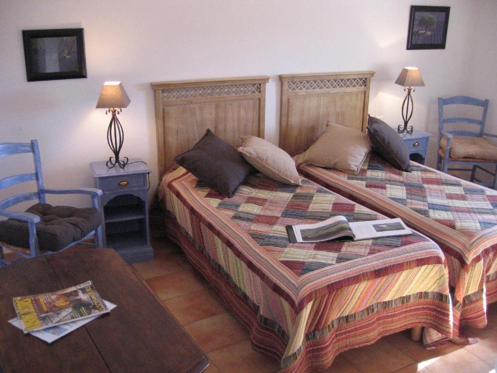 Le Mas De La Lause Le Barroux Room photo